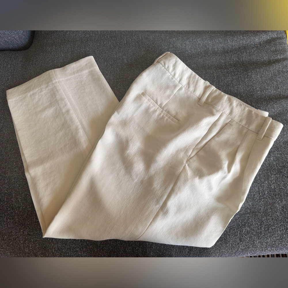 Aritzia Effortless Pants - Crepette